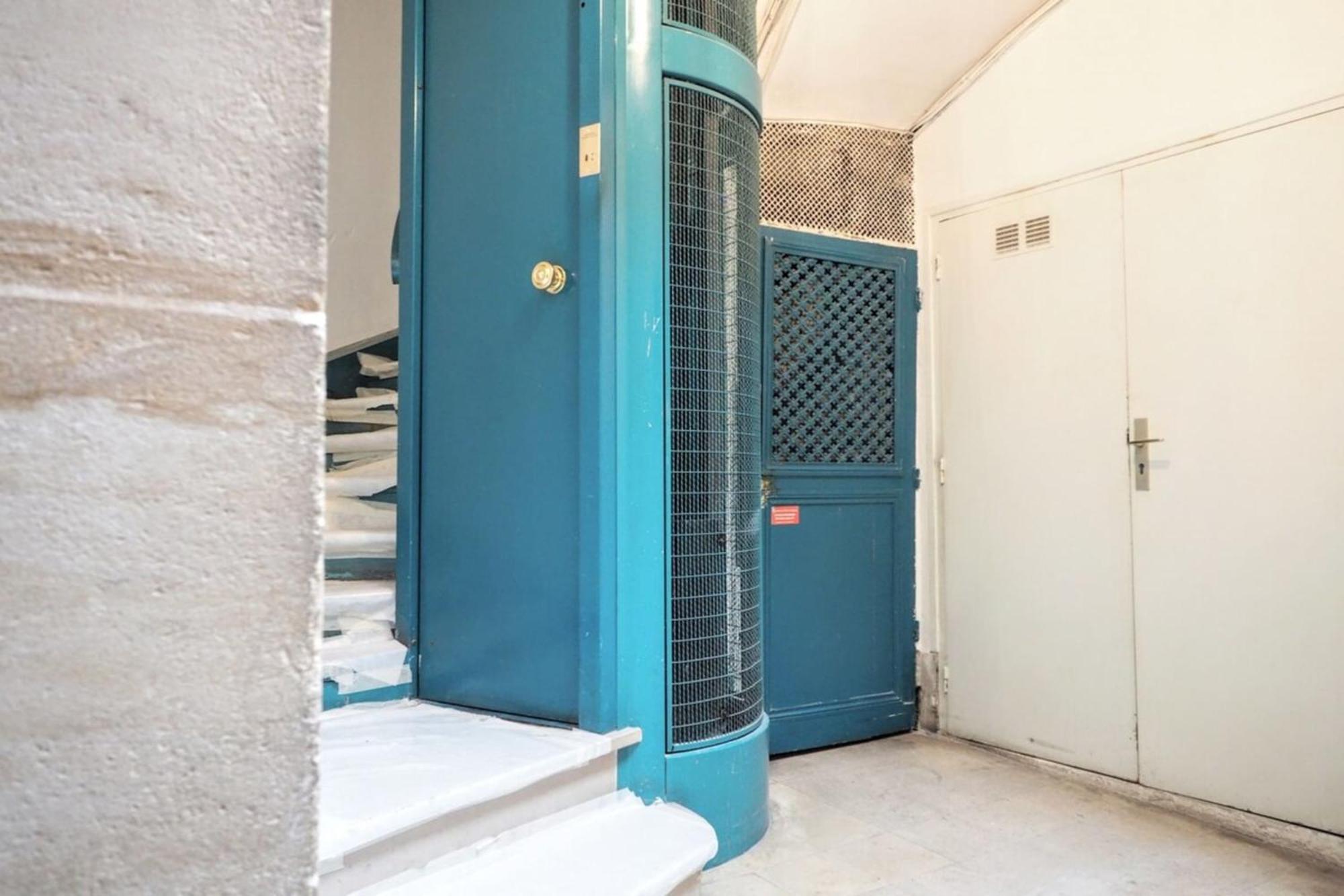 Moliere Chicsuites Paris Bagian luar foto