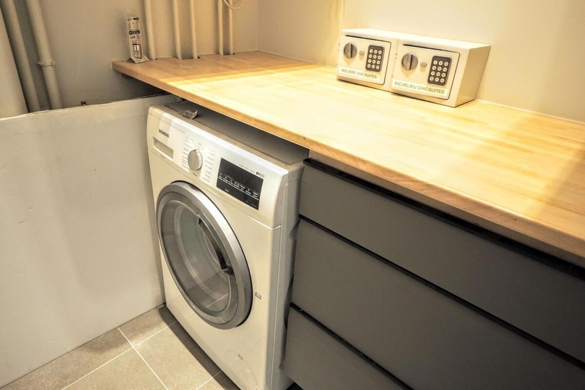 Moliere Chicsuites Paris Bagian luar foto